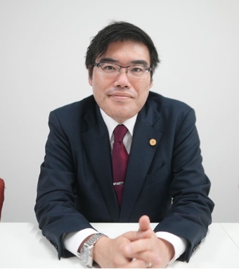 代表者写真